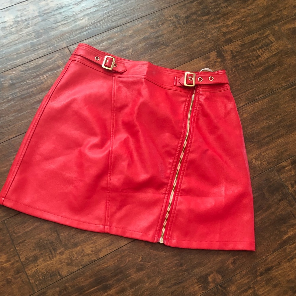 Skirt ❤️❤️❤️❤️❤️